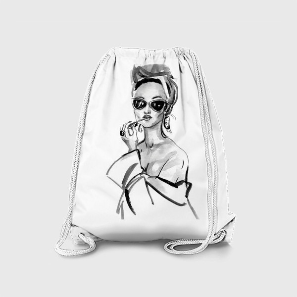 Рюкзак «Девушка в солнцезащитных очках красит губы»