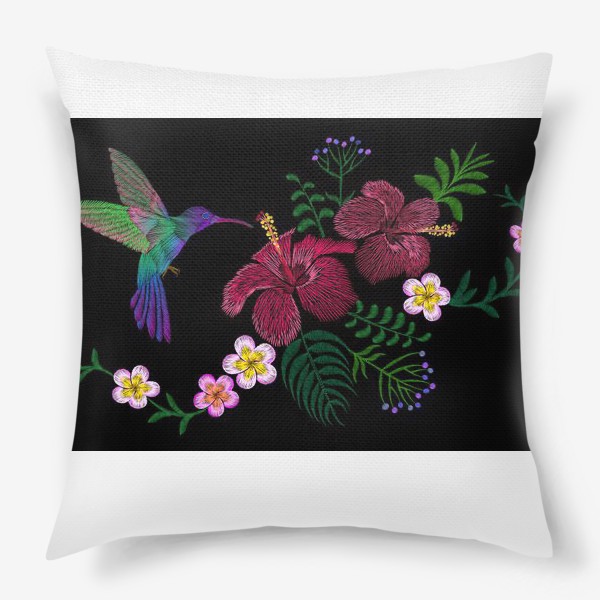 Подушка «Тропическая Гавайская вышивка, цветы гибискуса, плюмерия, листья пальмы и колибри»