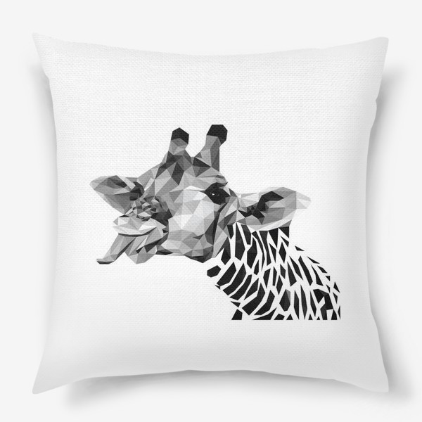 Подушка «полигональный жираф»