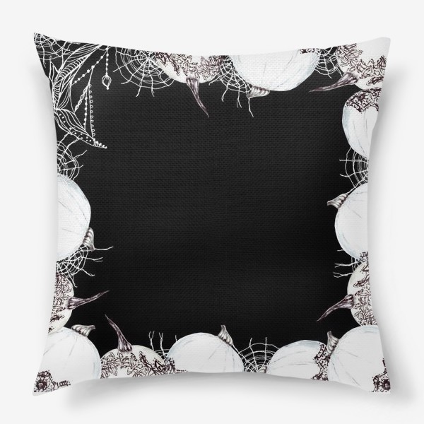 Подушка «Черно-белый хэллоуин, кружева, тыквы, паутина, волшебство»