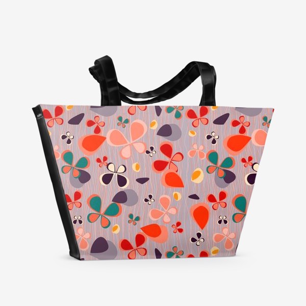 Пляжная сумка &laquo;яркий узор с авбтрактными бабочками и полосками. Нежно фиолетовый с краснами, желтыми и темнами пятнамии&raquo;