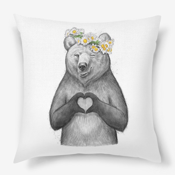 Подушка «Медведица с сердцем»