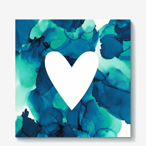 Холст «Белое сердце на фоне голубых разводов»