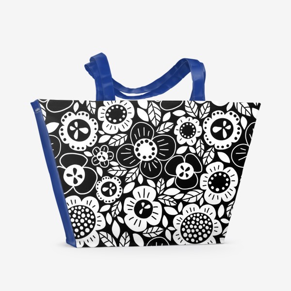 Пляжная сумка &laquo;Паттерн с черно-белыми цветами в скандинавском стиле&raquo;