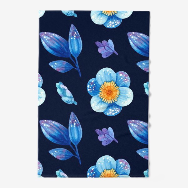 Полотенце «Акварельные синие цветы и листья на тёмном фоне»