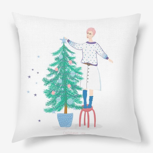 Подушка «Девушка украшает новогоднюю елку»