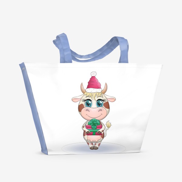 Пляжная сумка «Бык, символ 2021 года, корова с подарком и в шапке Санта-Клауса»