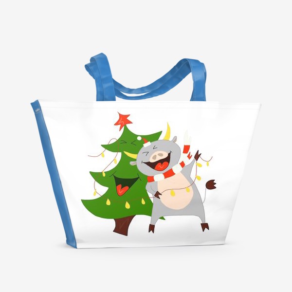 Пляжная сумка &laquo;Бычок с елкой и гирляндой Символ 2021 года Рождество&raquo;